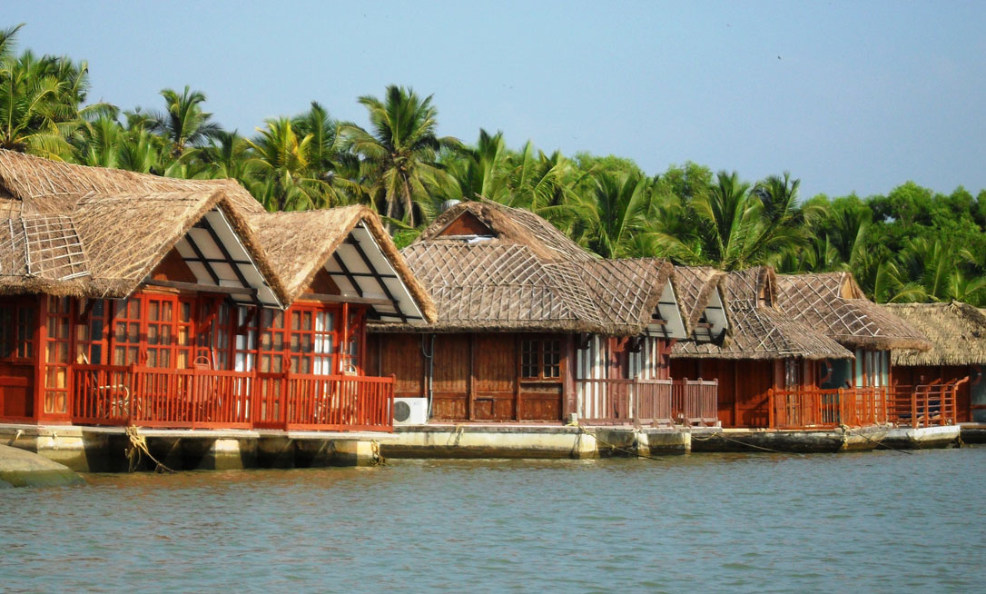 travel brochure for kerala