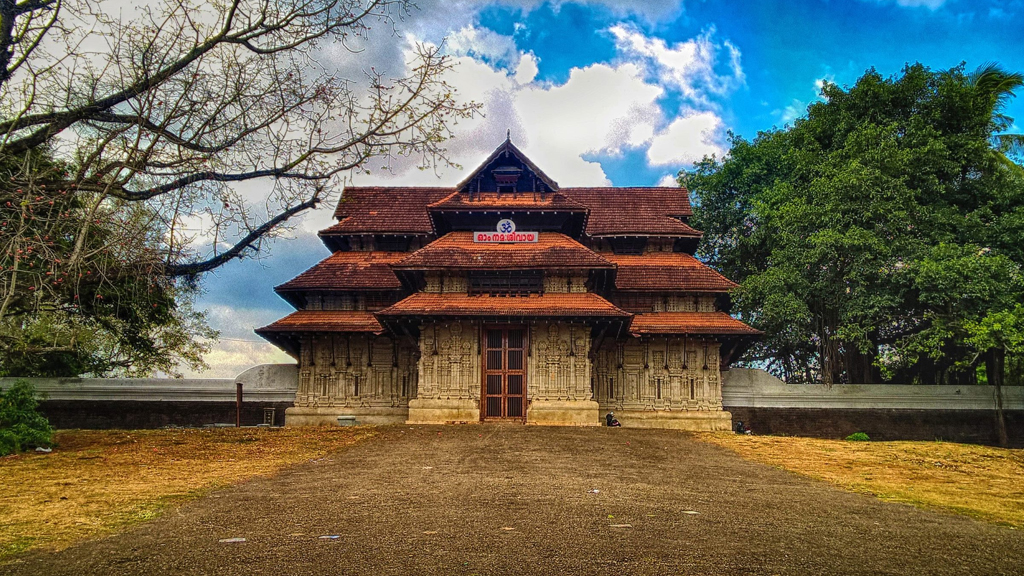 Vadakkunnathan-Temple-at-Thrissur - Kerala Tourism