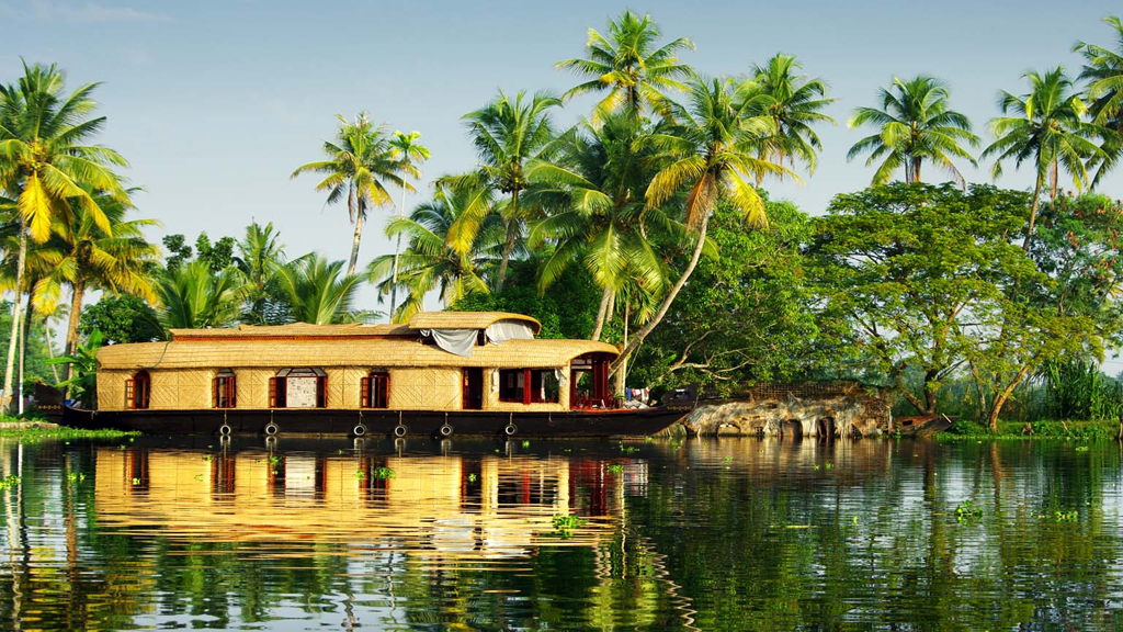 trip places kerala