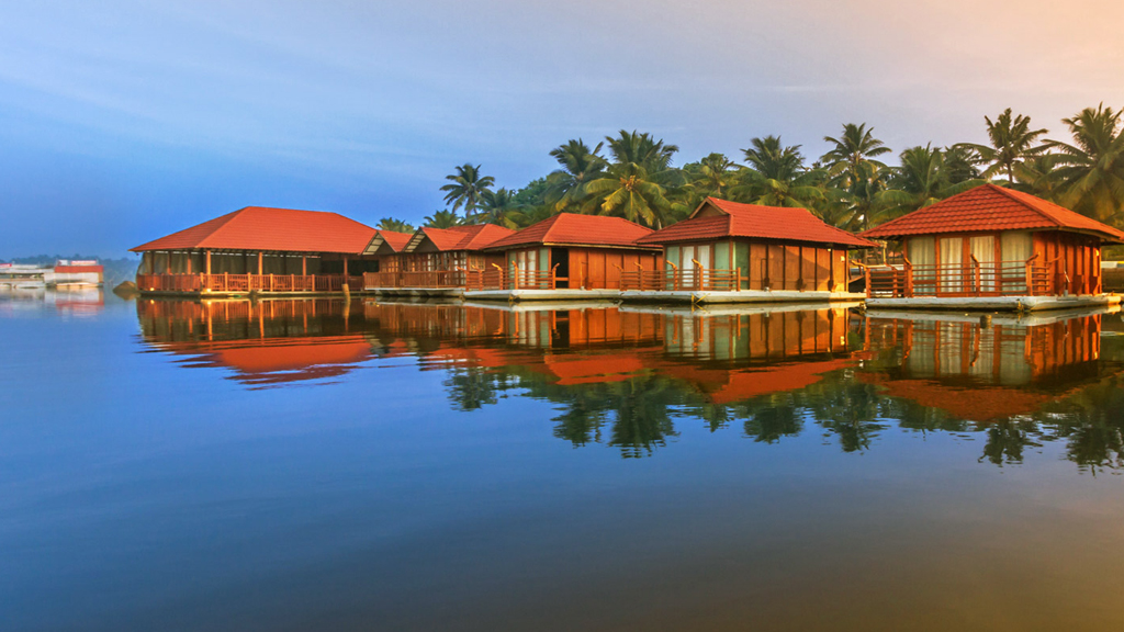 latest tourist places in kerala