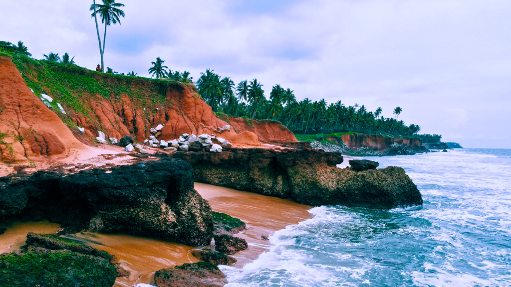 different tourist places in kerala