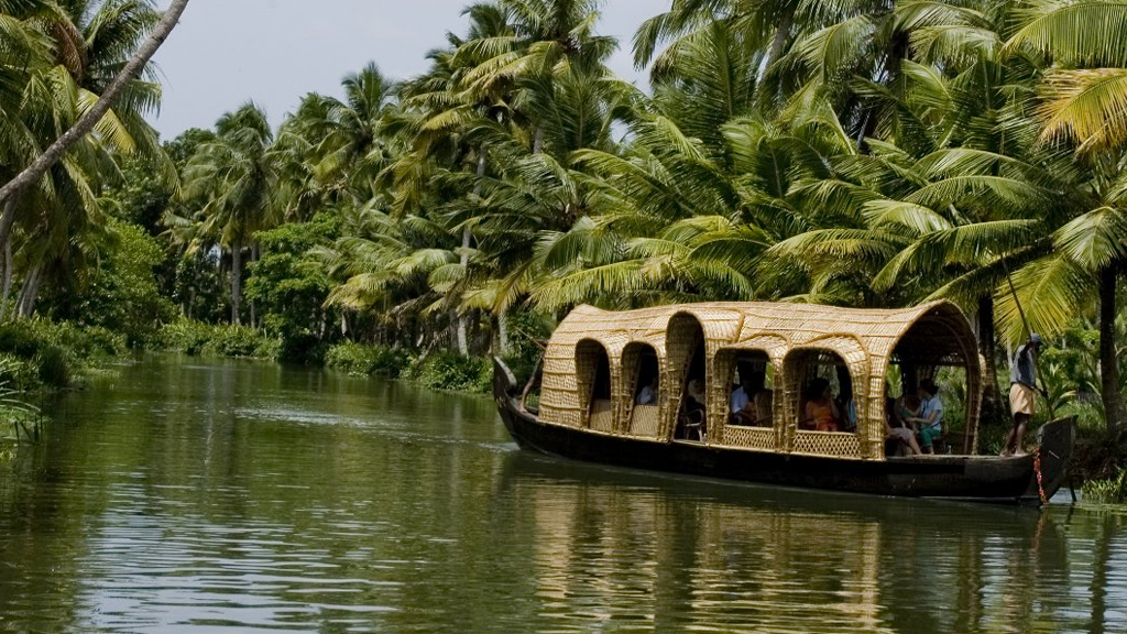 kerala tourism in november