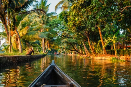 Munnar Thekkady Alleppey Kovalam